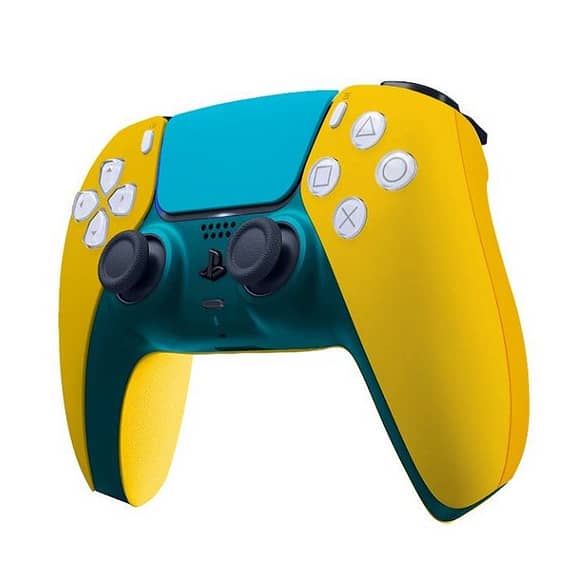 Customized Sony PlayStation 5 Dualsense Controller Canary – Craft by Merlin Controllers "BAE" Charm Bracelet