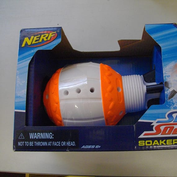 Super Soaker Bolt Outdoor & Sports Nerf