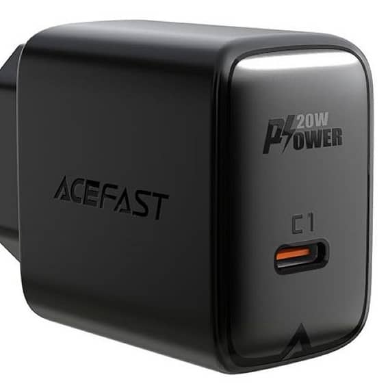 Acefast Fast Charge Wall Charger A1 PD3.0 20W (1xUSB-C) EU – A4 PD20W Black Electronics "BAE" Charm Bracelet
