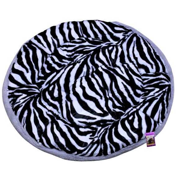 Coco Kindi Zebra Stripe Washable Pumpkin Fur Bed With Heart Shape Toy For Dogs & Cats – Size 3- 90Cm Beds & Cushions "BAE" Charm Bracelet