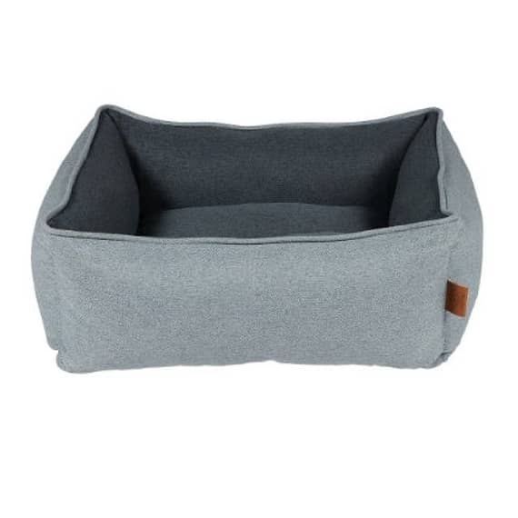 D&D Bob Basket Bed For Dogs 98x68x23cm Beds & Cushions "BAE" Charm Bracelet