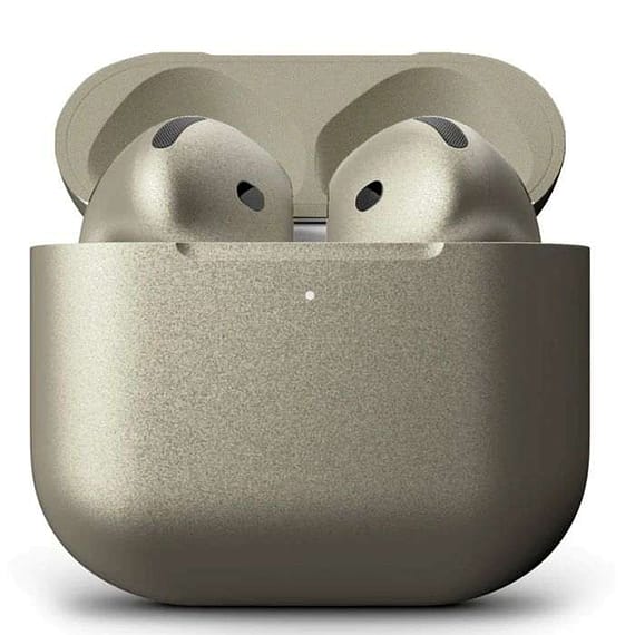 Merlin Craft Customized Apple Airpods 4 Natural Titanium Apple Products "BAE" Charm Bracelet