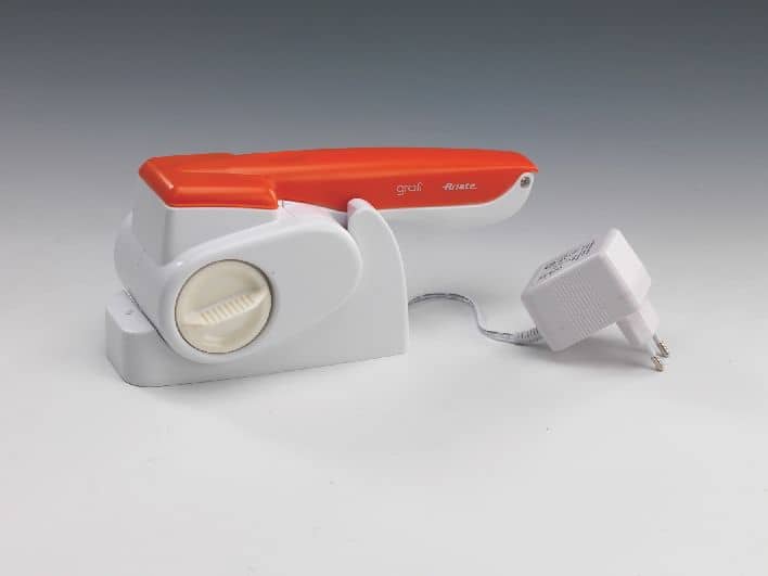 Ariete Rechargeable Cordless Grater-White/Orange (447/00) Household Ariete Rechargeable Cordless Grater-White/Orange (447/00)